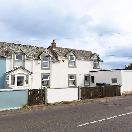 Free Birds Rest - Coastal Escape - Sleeps 8 Beckfoot (Cumberland, Cumbria)