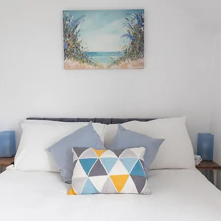 Free Birds Rest - Coastal Escape - Sleeps 8 Dom wakacyjny